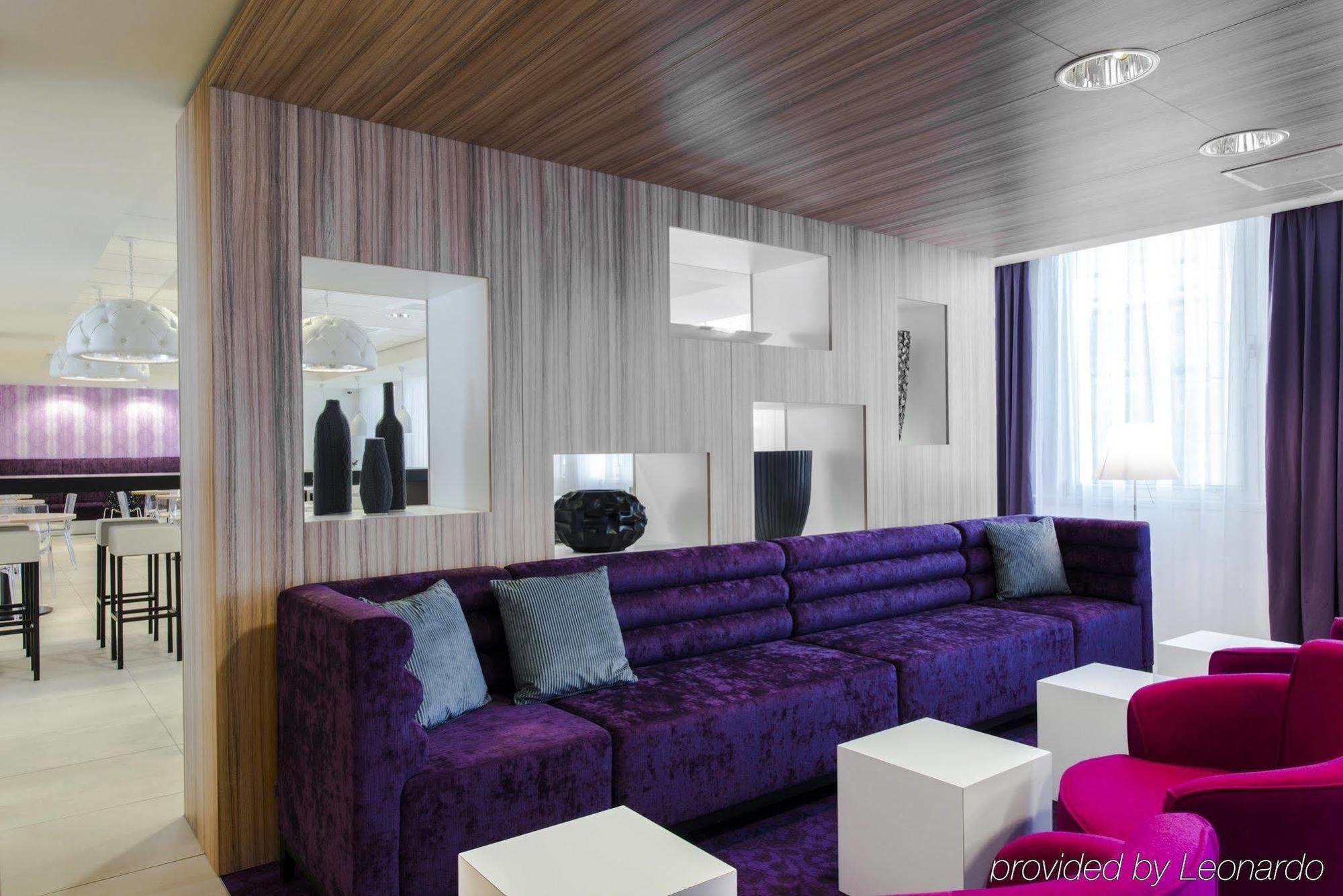 Express By Ihg 3*